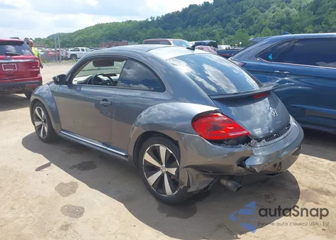 2013 Volkswagen Beetle 2.0T Turbo из США, поврежденный, VIN 3VWVS7AT5DM683735